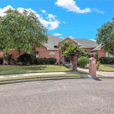 2102 Melinda Dr, Mission, TX 78572