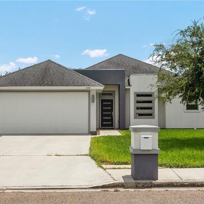 2102 Sage Dr, Weslaco, TX 78596