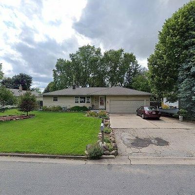 2106 Sunnyside Cres, Madison, WI 53704