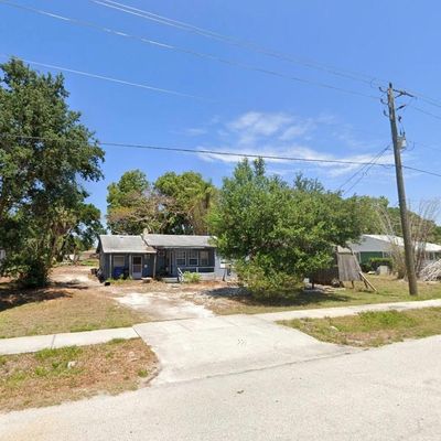 2107 Phillippi St, Sarasota, FL 34231