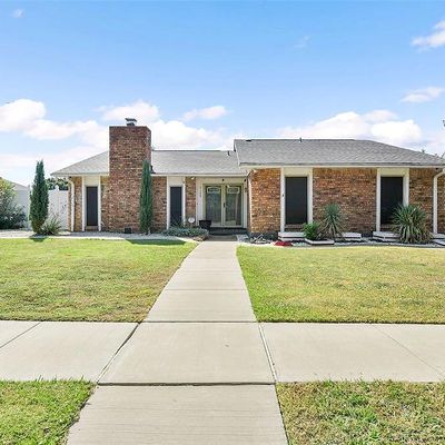 2109 Lewis Trl, Grand Prairie, TX 75052