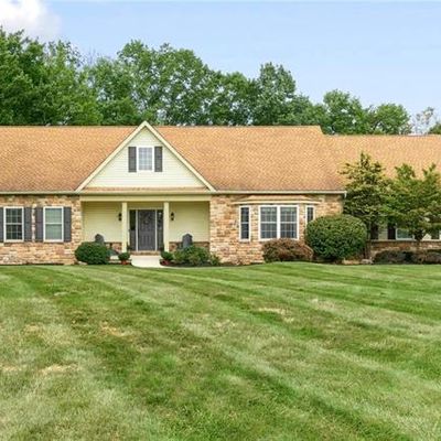 211 Bushkill Ridge Rd, Wind Gap, PA 18091