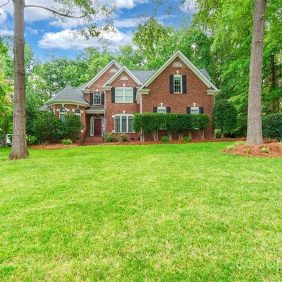 1828 Cavendale Dr, Rock Hill, SC 29732