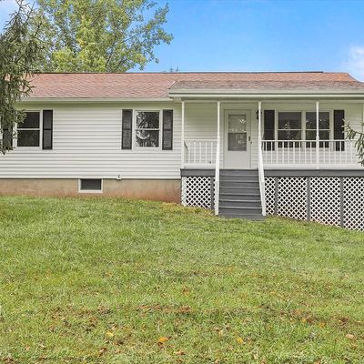 183 Sherwood Pines Ln, Cross Junction, VA 22625