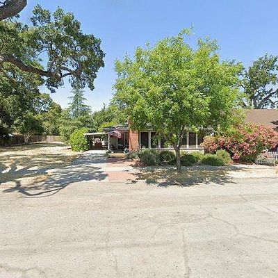 1835 Oak St, Paso Robles, CA 93446