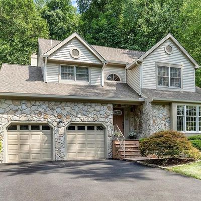 19 Canterbury Dr, Kennett Square, PA 19348