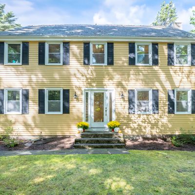 19 Sanctuary Dr, Simsbury, CT 06070