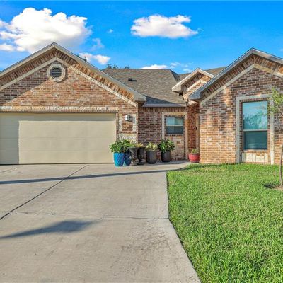 1900 Circle Lake Drive, Mission, TX 78572