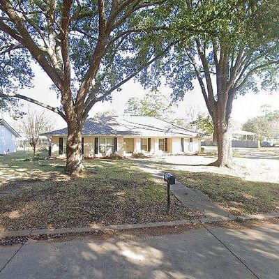 1911 Choctaw Dr, Alexandria, LA 71301