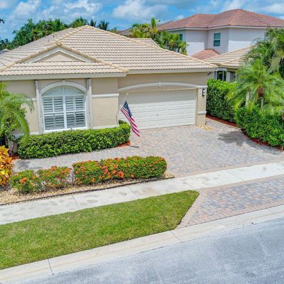 192 Via Condado Way, Palm Beach Gardens, FL 33418