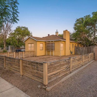 1920 Lead Ave Se, Albuquerque, NM 87106