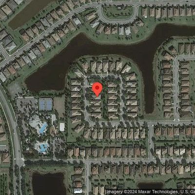 2267 Heydon Cir W, Naples, FL 34120