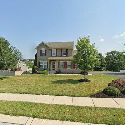 23 Malek Dr, Hanover, PA 17331