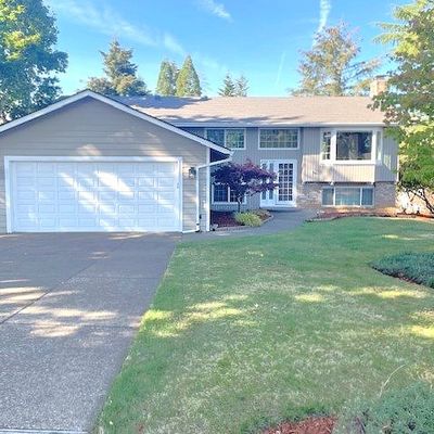 23015 Se Naomi Ct, Damascus, OR 97089