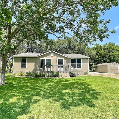 231 Meadowlark St, Palacios, TX 77465