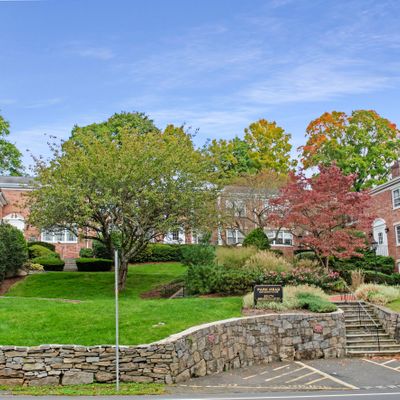 232 Park Street, New Canaan, CT 06840