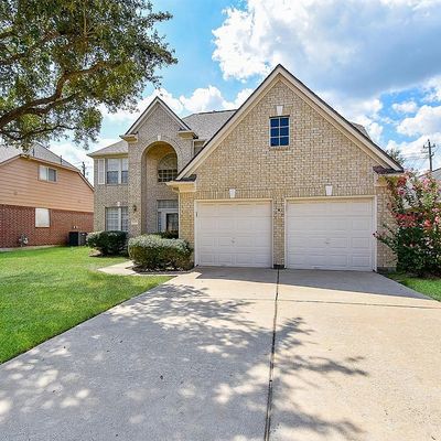 2327 Parkhaven Dr, Sugar Land, TX 77478