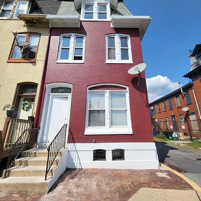 233 Walnut Street, Reading, PA 19601