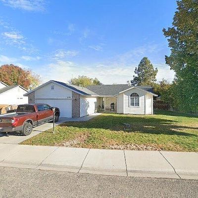 2332 E Apricot Dr, Meridian, ID 83646