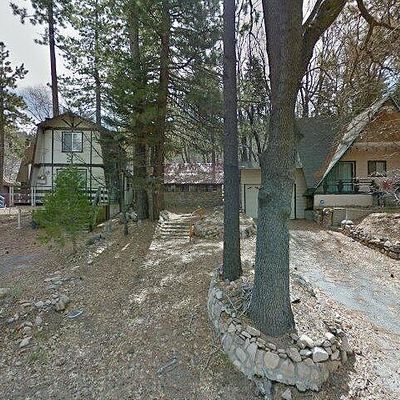 2375 Spruce Dr, Arrowbear Lk, CA 92382