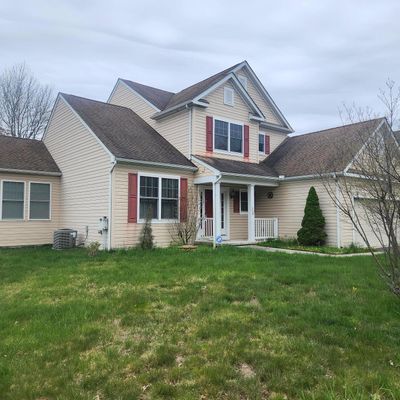 239 Dryden Rd, Stroudsburg, PA 18360