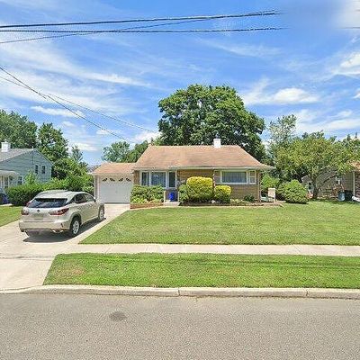 239 Meyner Dr, Bellmawr, NJ 08031