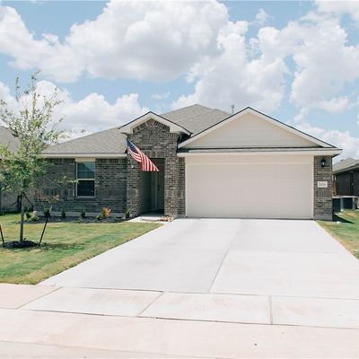 2424 Three Wood Way, Navasota, TX 77868