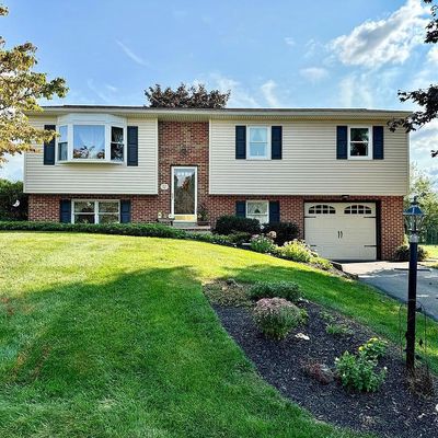 2444 Douglas Dr, Lancaster, PA 17602