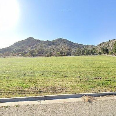 24575 Three Springs Rd, Hemet, CA 92545