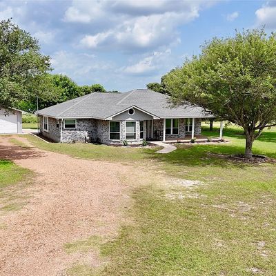 2460 St Hwy 95 Highway, Moulton, TX 77975