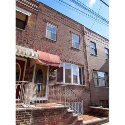 2511 S 10 Th St, Philadelphia, PA 19148