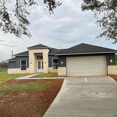 2515 County Road 582 A, Brazoria, TX 77422