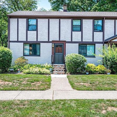 213 Newman St, Metuchen, NJ 08840