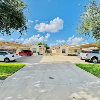 214 W Albatross Ave, Pharr, TX 78577