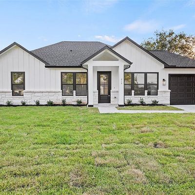 215 N 8th Street, Beasley, TX 77417