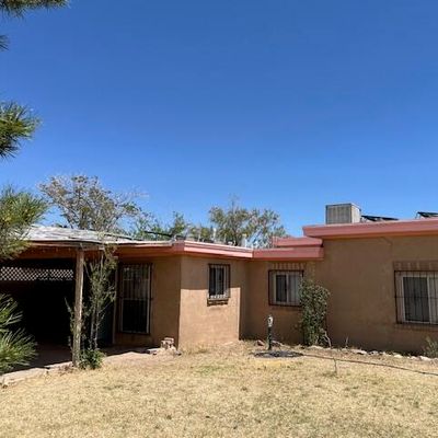 220 Crestview Dr Sw, Albuquerque, NM 87105