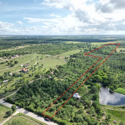 2200 Westwood Road, Lockhart, TX 78644