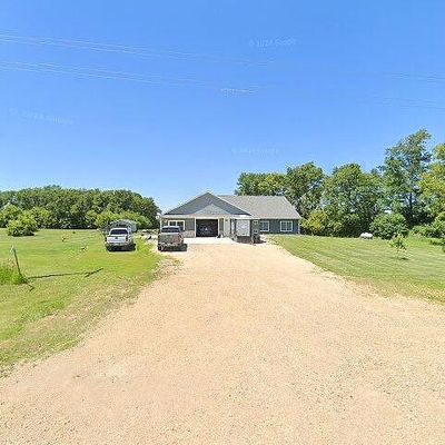 22016 489 Th Ave, Lake Crystal, MN 56055