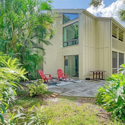 2204 Bahia Vista Street, Sarasota, FL 34239