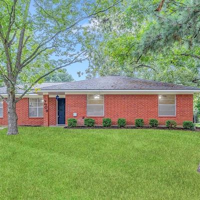 2209 Badger Lane, Huntsville, TX 77320