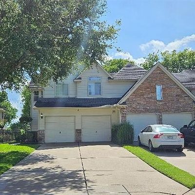 2215 Ridge Wood Ln, Sugar Land, TX 77479