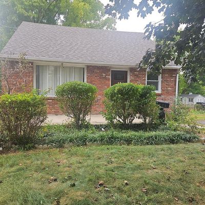 225 E Richardson Ave, Langhorne, PA 19047