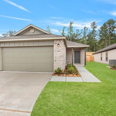 277 Gallant Front Trail, Magnolia, TX 77354