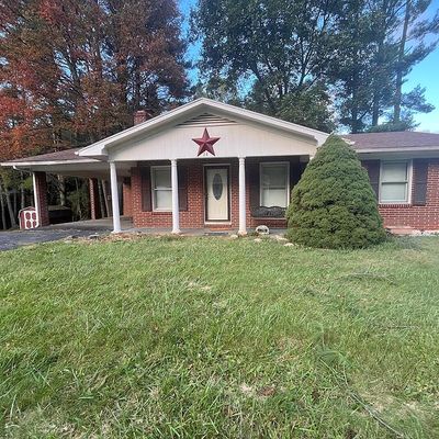 28 Bittersweet Ln, Woodlawn, VA 25381