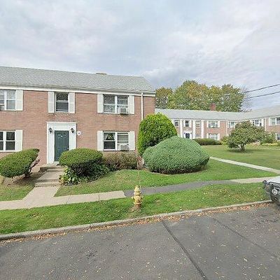 28 Standish Rd #2, Stamford, CT 06902