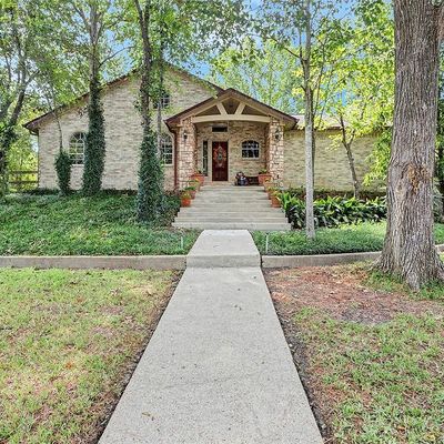 281 Harbor Run Dr, Coldspring, TX 77331