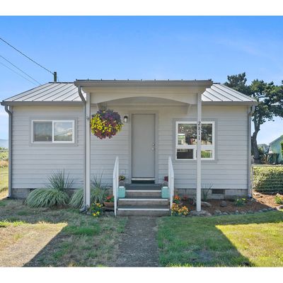 2811 12 Th St, Tillamook, OR 97141