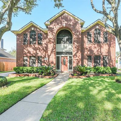 2814 Red Oak Ln, Pearland, TX 77584