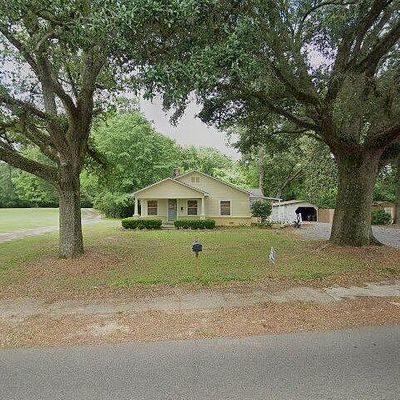 2820 Old Bay Springs Rd, Laurel, MS 39440