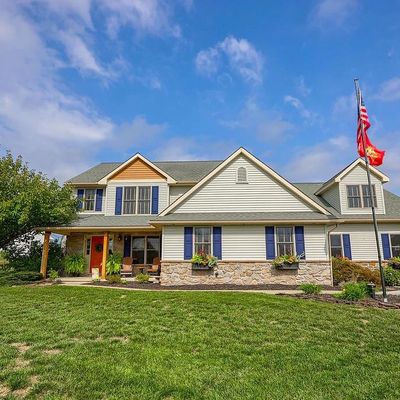 29 Tree Line Ave, Fredericksburg, PA 17026